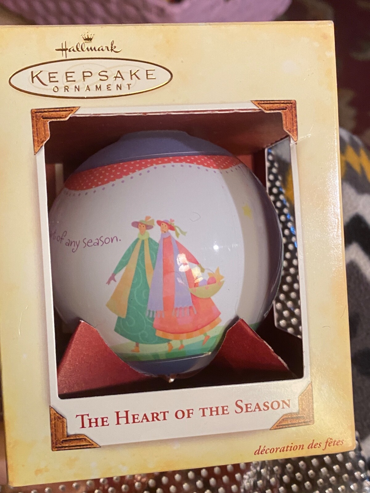 Hallmark Keepsake "The heart of the season" Friends 2005 Christmas Ornament VTG