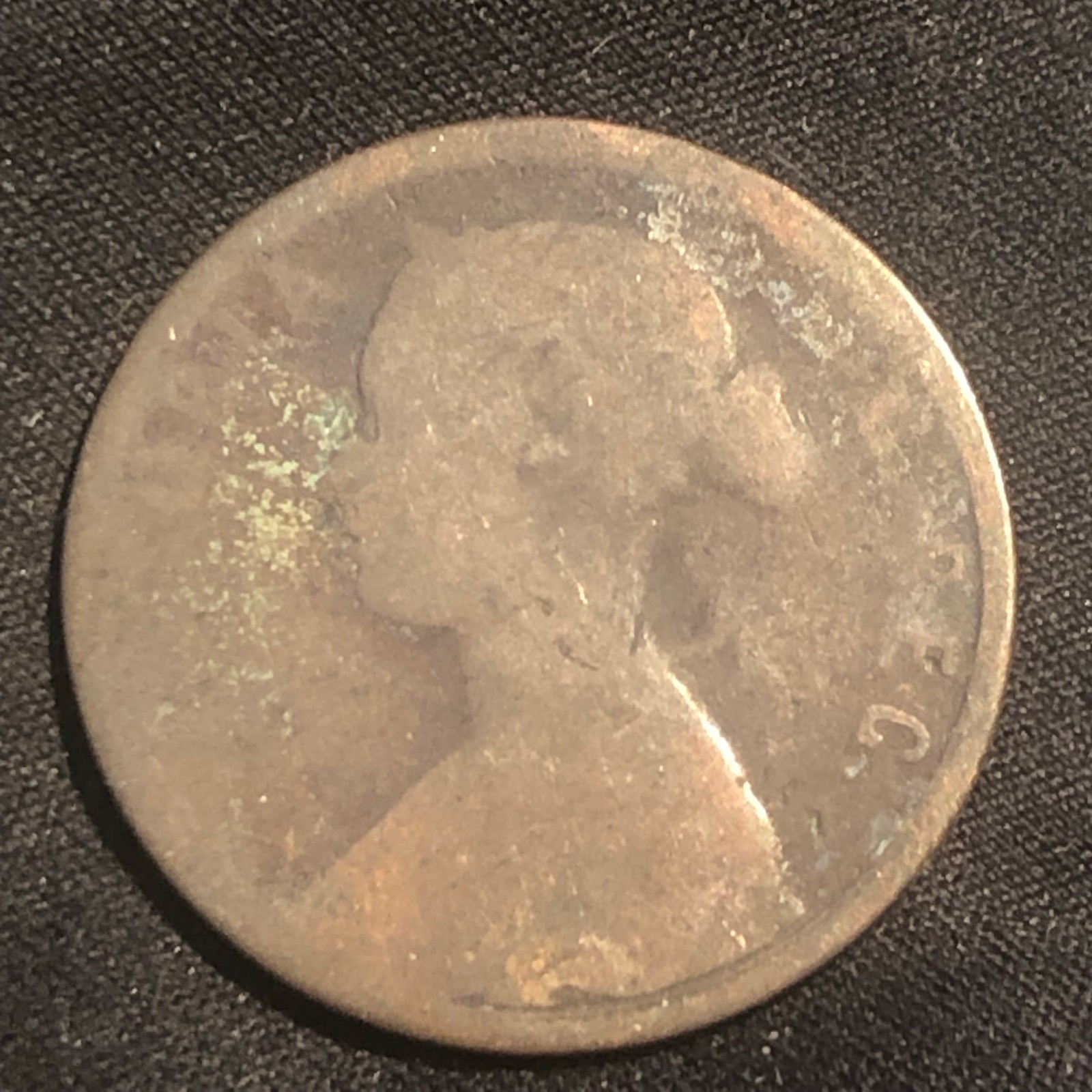 Undated Newfoundland Large One Cent Coin - P (Poor) condition