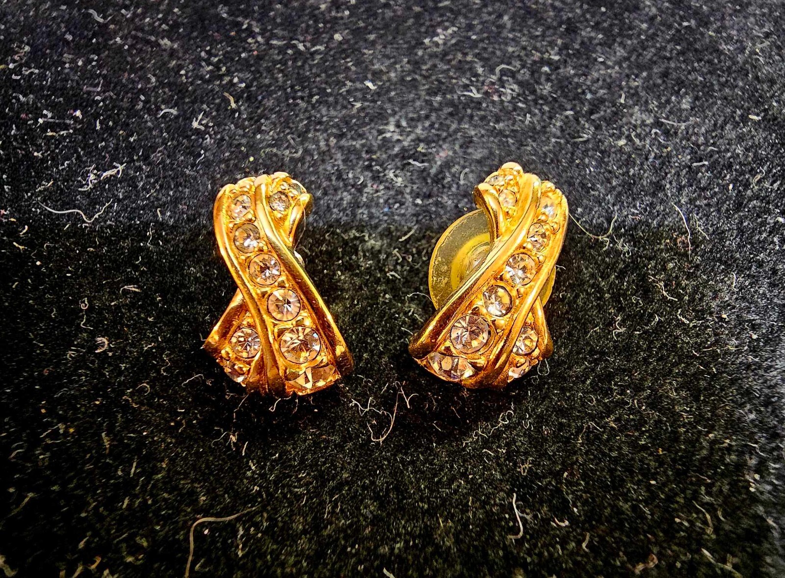 Swarovski Goldtone Stud Earrings Wave "X" Shaped w/ Clear Stones- READ- S10