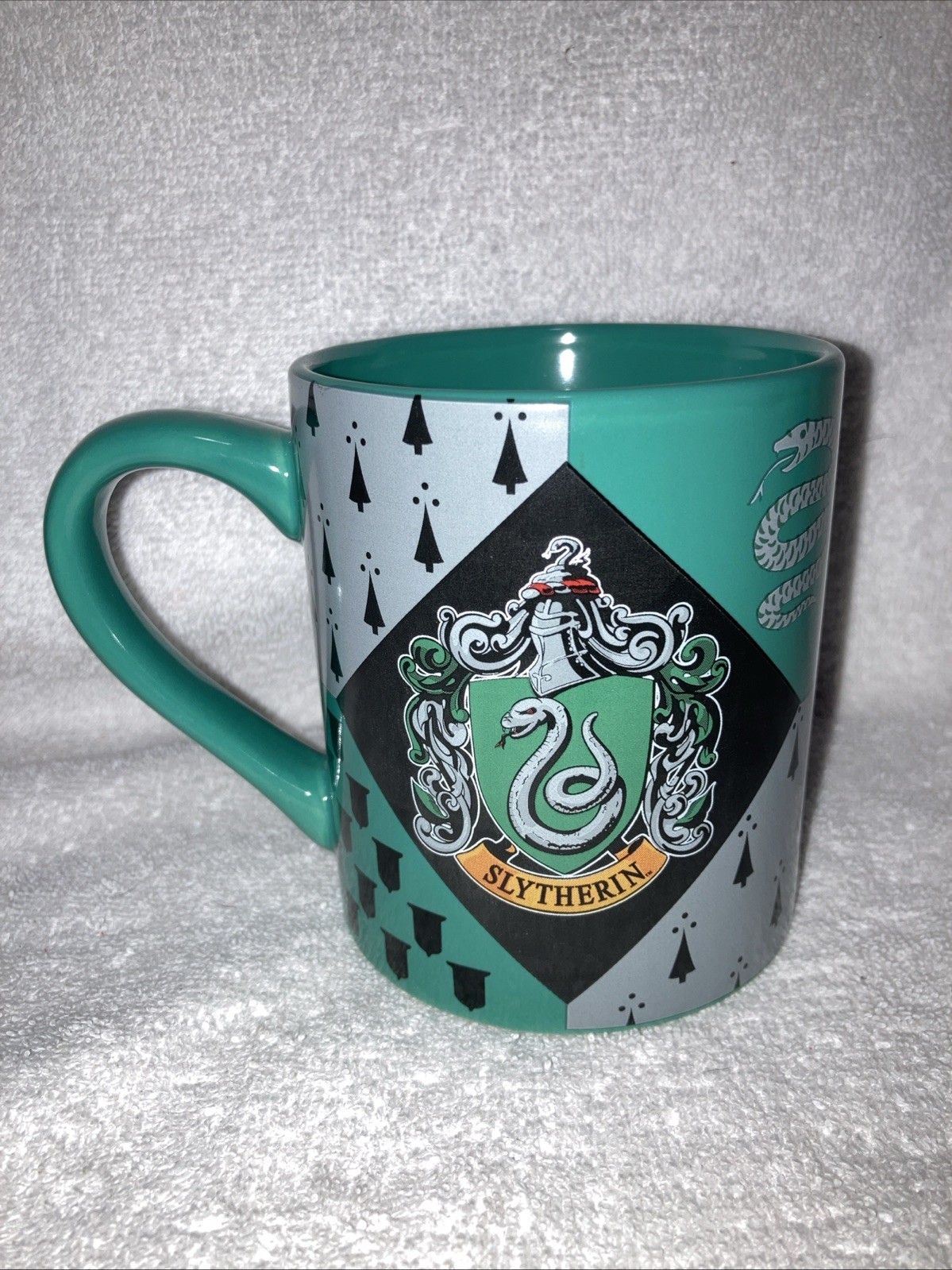 Wizarding World Of Harry Potter Slytherin House Crest 14oz Coffee Mug New In Box