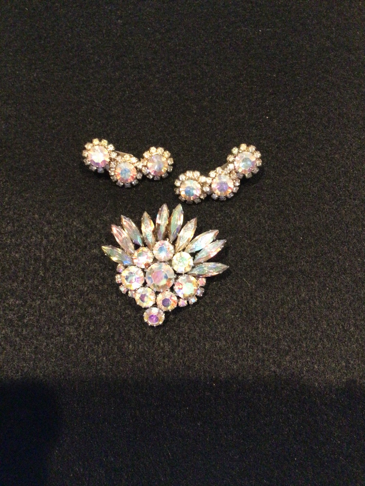 lovely brooch and earings