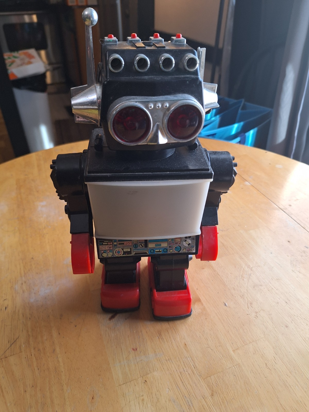 Vintage JUPITER the 13" Giant Walking Robot