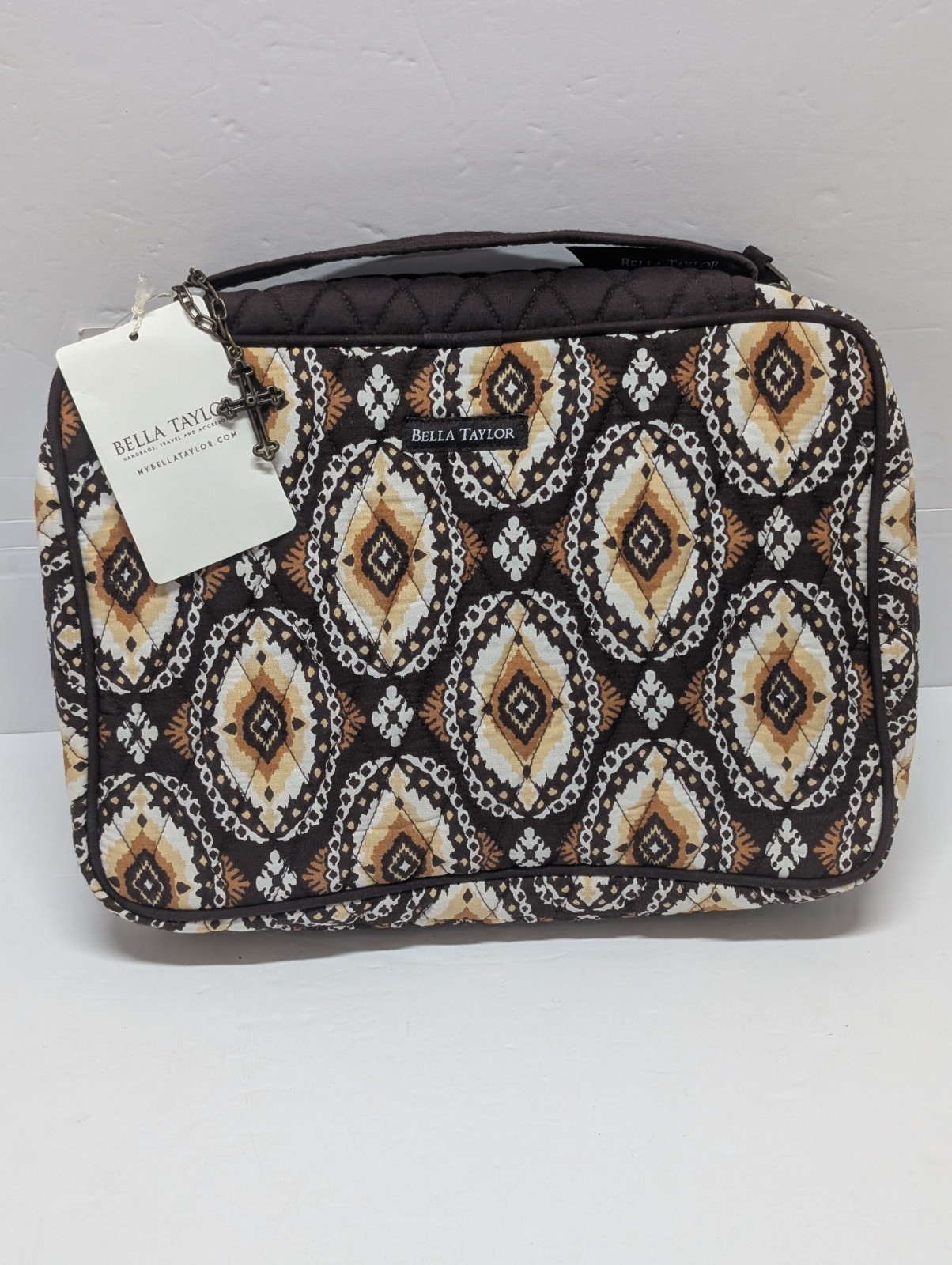 Bella Taylor Quilted Bible Cover for Large Study Bibles - Cashew Medallion 