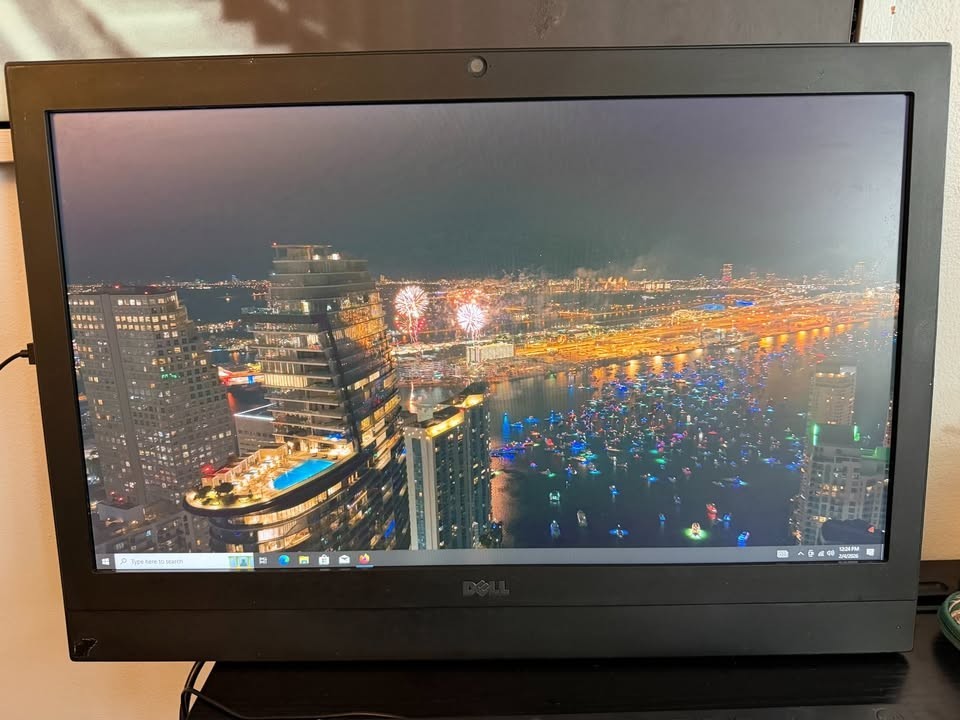 Dell Optiplex 7440 All in One pc 24''