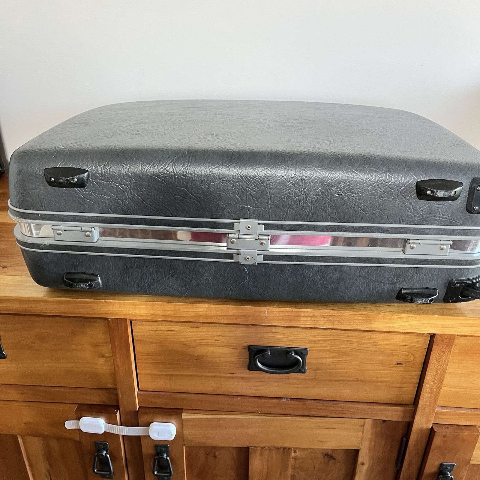 Vintage Samsonite Profile II Gray Hard Case Suitcase Luggage 24 x 18 x 8.5