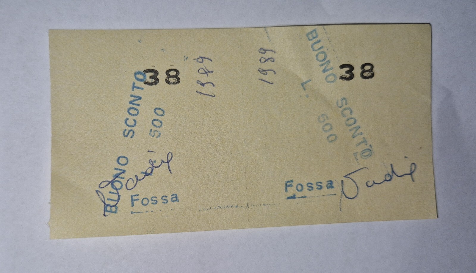 Ultras Fossa Dei Leoni Milan 1989 Discount Voucher