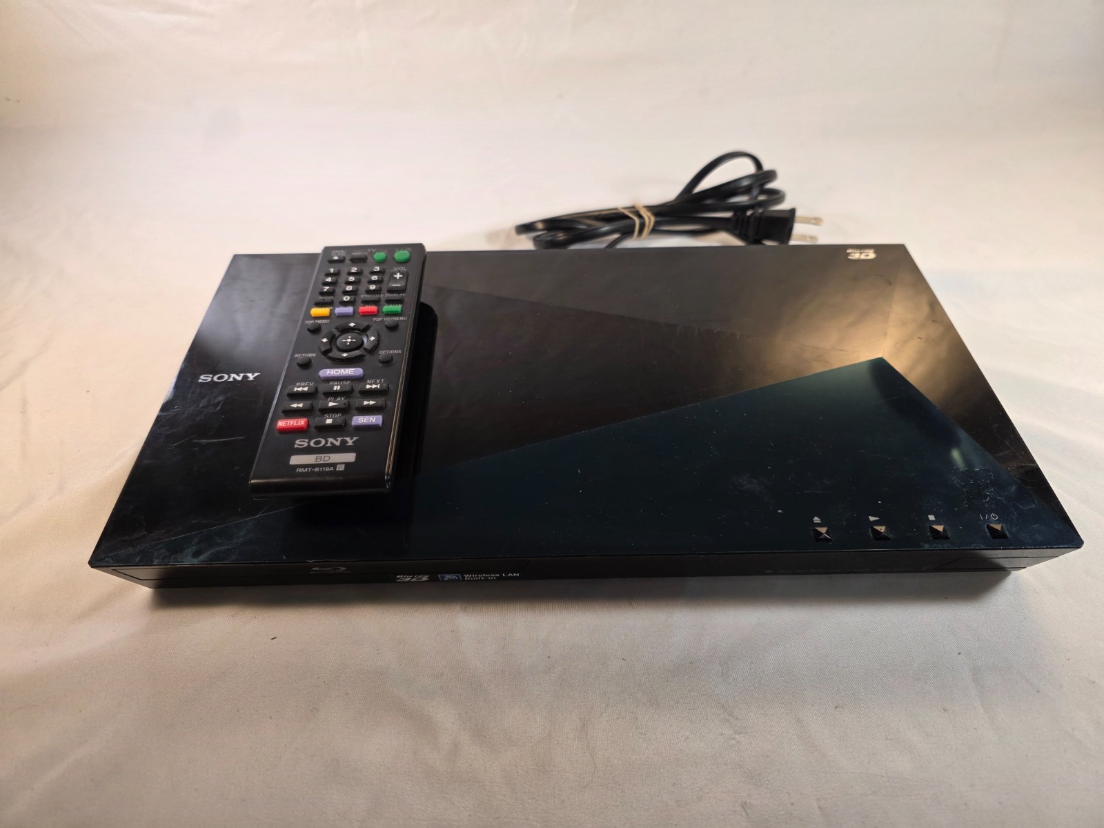 Sony 3D Blu-Ray DVD Player BDP-BX510 with Remote Works Great
