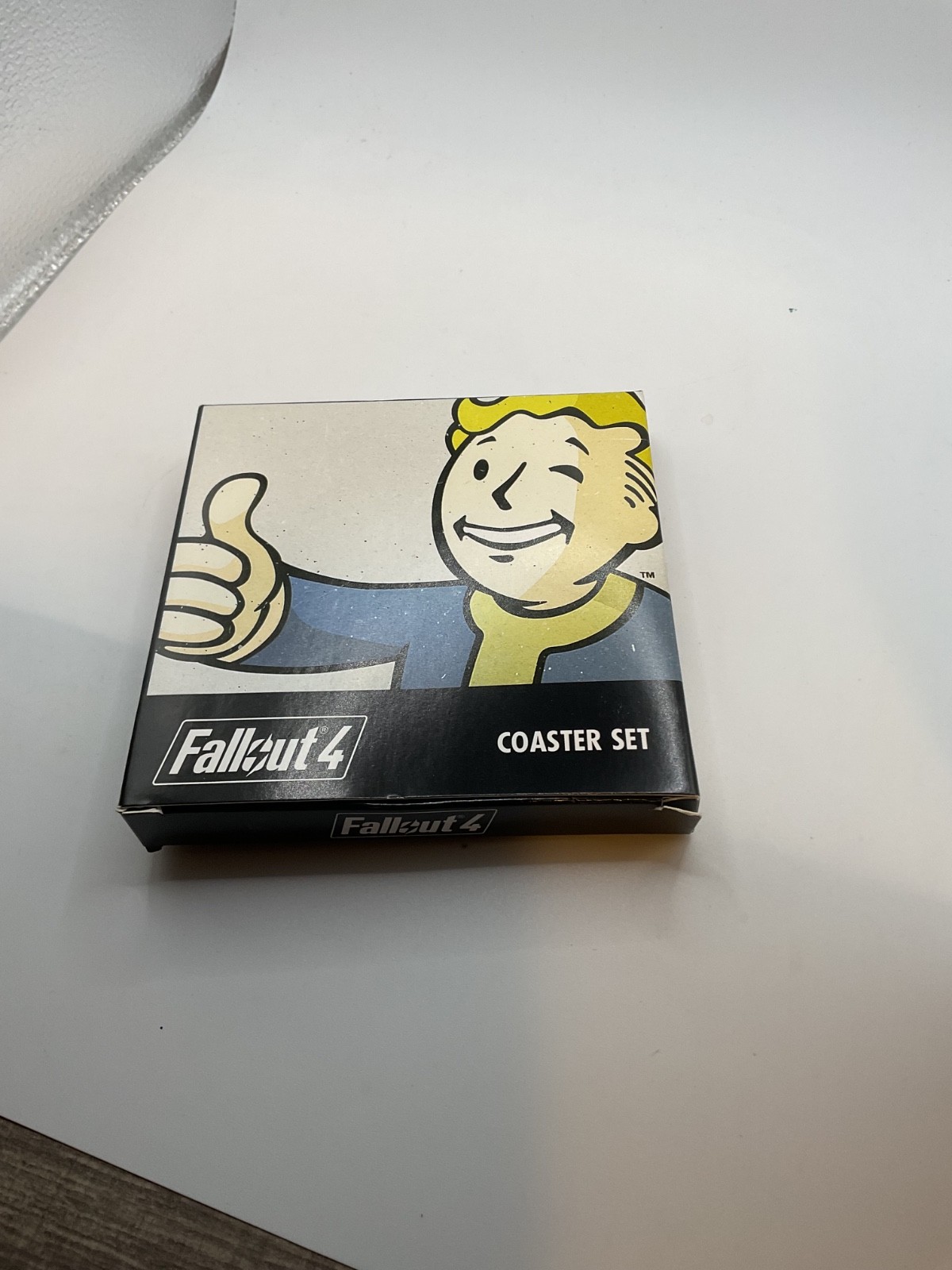 Fallout 4 Lootcrate Official Coaster Set of 4 Bethesda Vault-Tec Boy Nuka Cola