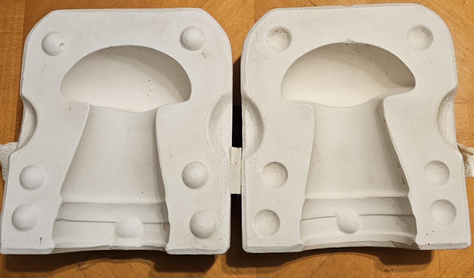 Arnel’s 779 Mushroom Slip Casting Mold One‑Piece Vintage Ceramic Mold No Insert