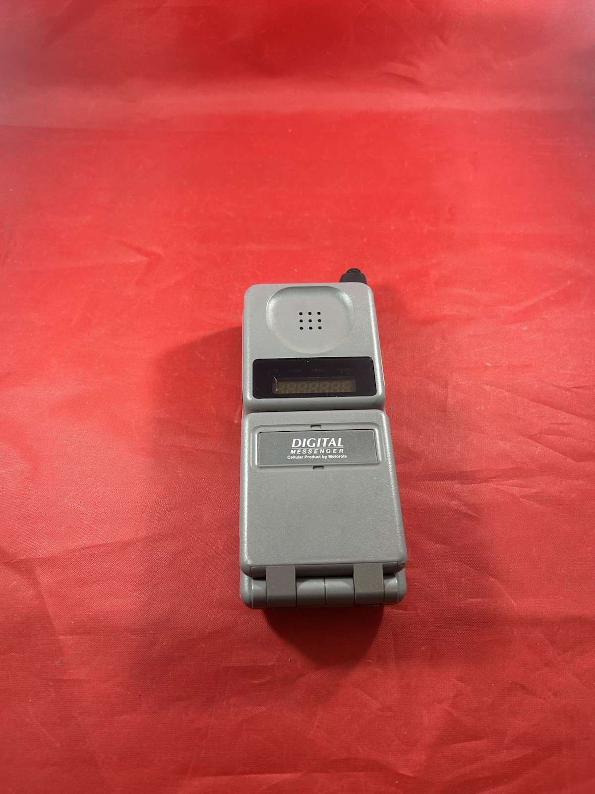 Lot of 2 Motorola Grey Flip Cell Digital Personal Communicator Both Untested