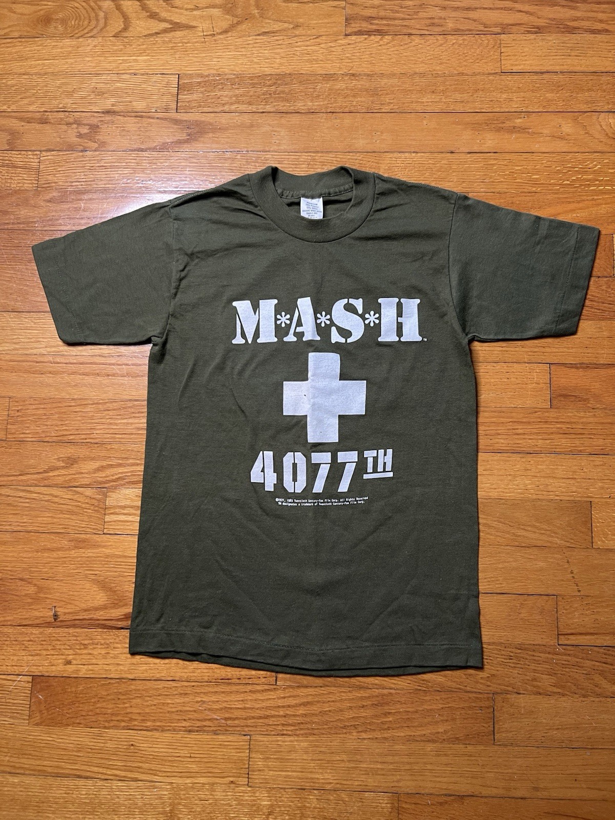 Vintage 1983 M*A*S*H* Size Medium Shirt 4077th 20th Century Fox MASH Made In USA