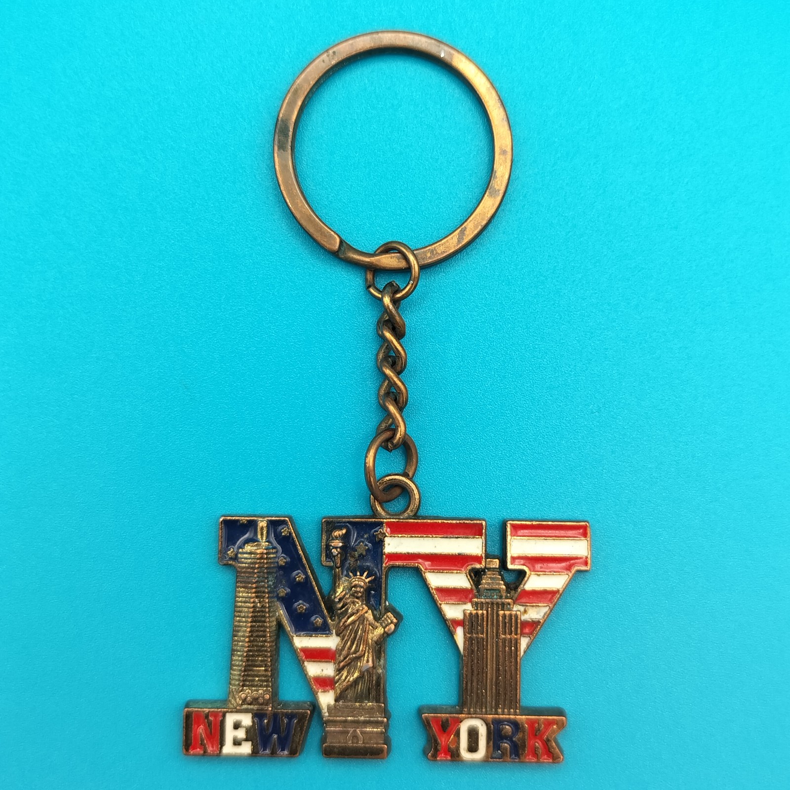Vintage Style NY New York City Landmark Souvenir Keychain Statue of Liberty