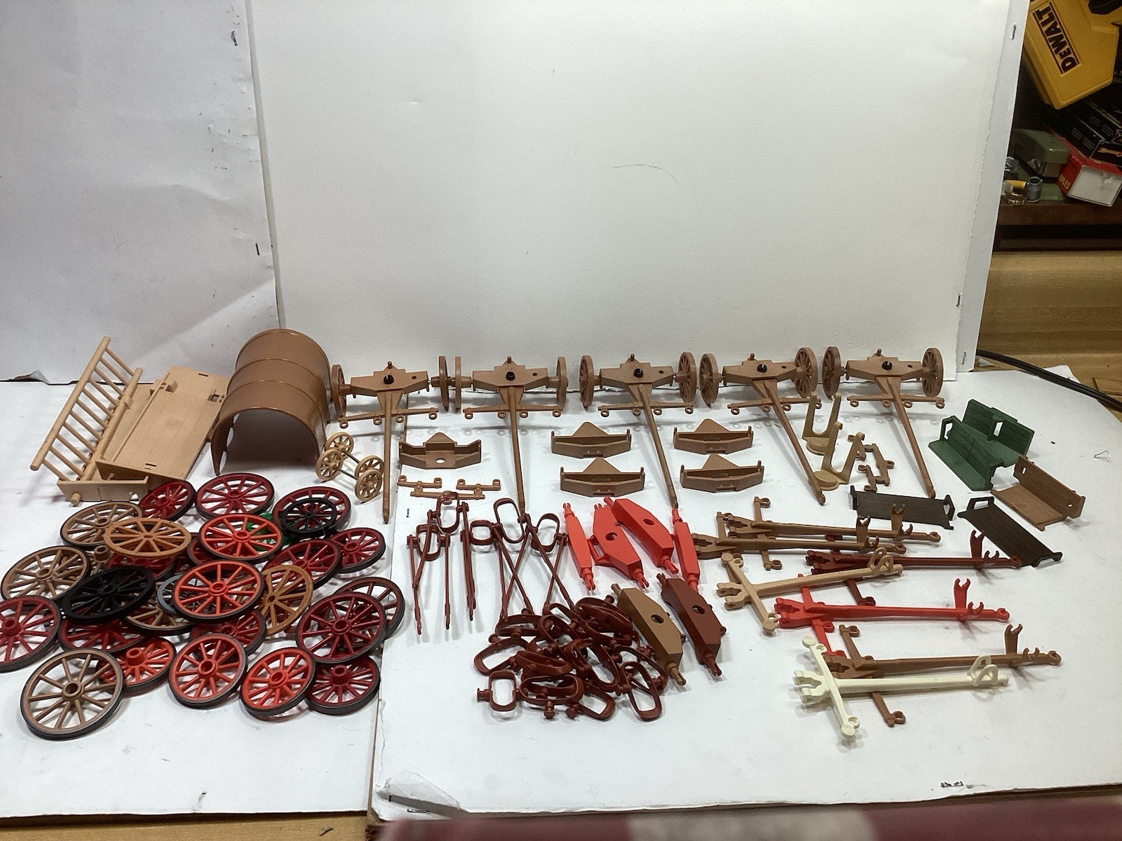 Huge Lot Playmobil Western Stagecoach Wagon Parts - Wheels, Harnesses, Traces +