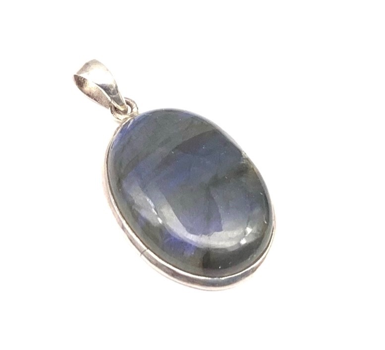 34x23mm Natural labradorite Embossed W/Sterling Silver Edge Pendant #3320
