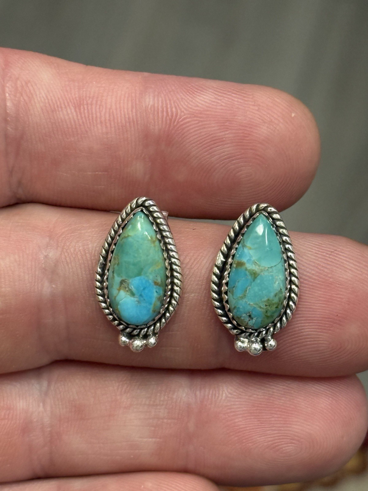 STERLING SILVER TURQUOISE TEARDROP 7/8” SINGLE STONE POST STUD EARRINGS .925