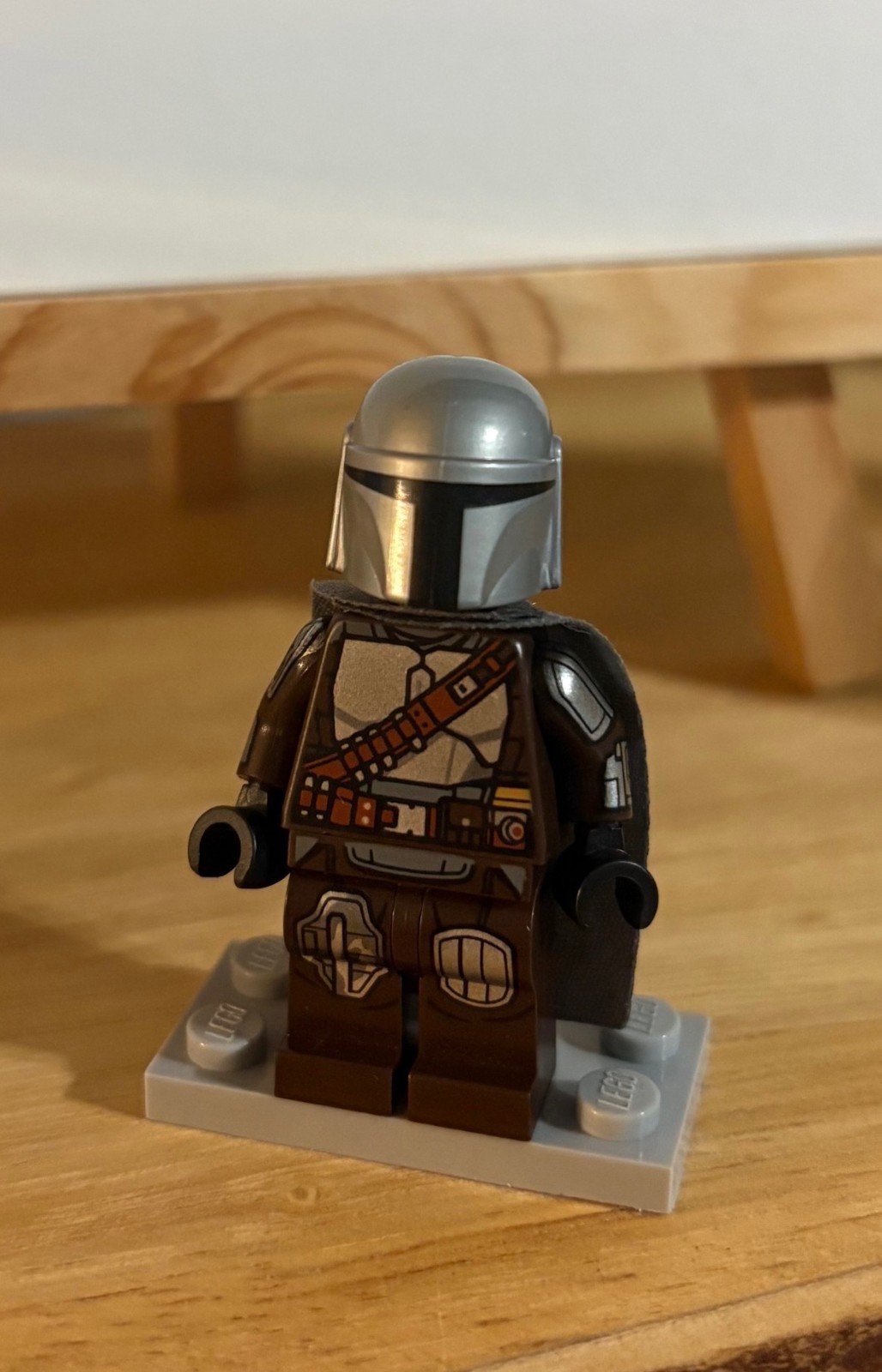 NEW RARE-Lego Star Wars 2021 the Mandalorian figure sw1135 BASE NOT INCLUDED