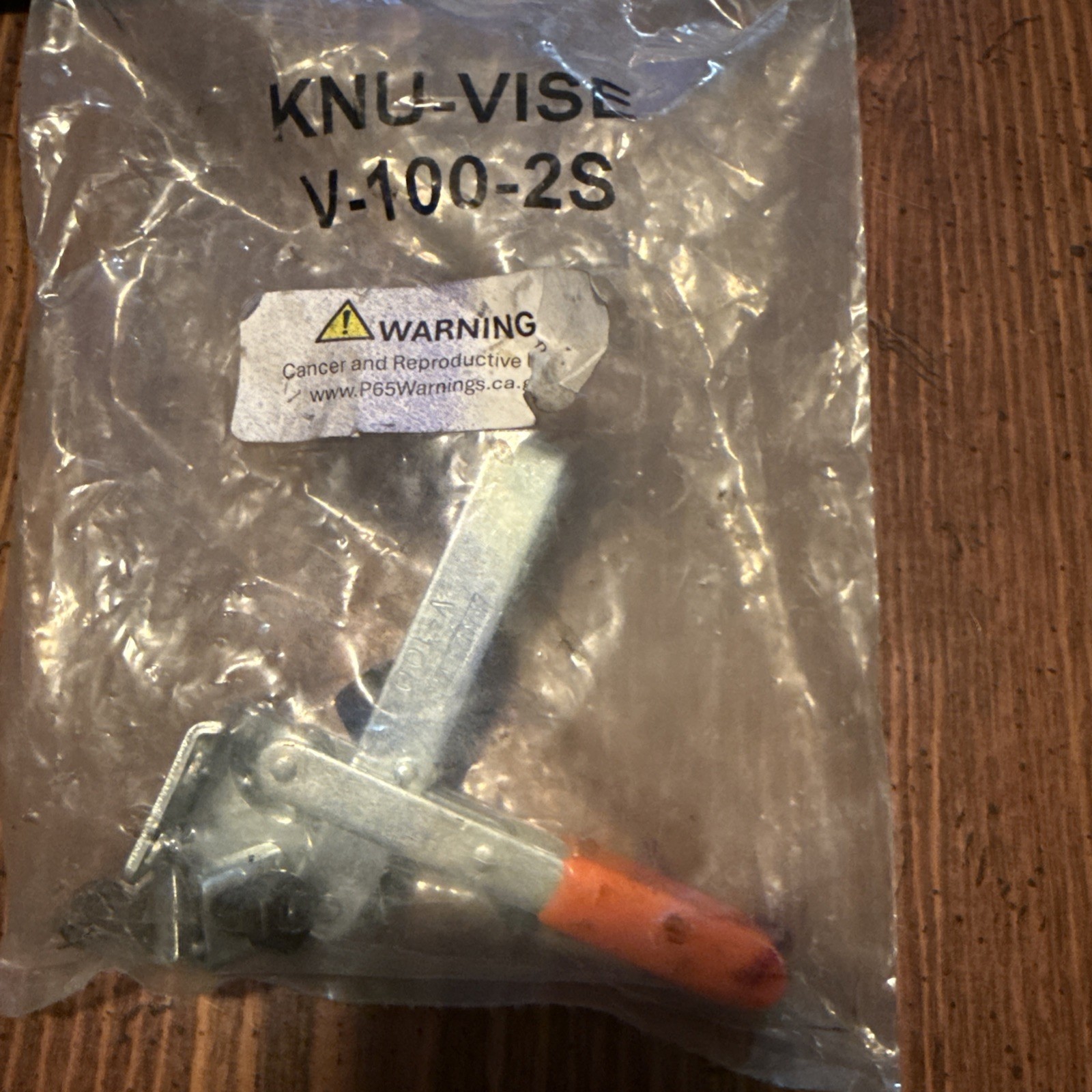 KNU-VISE V-100-2S Silver 100LB Capacity Vertical Hold Down