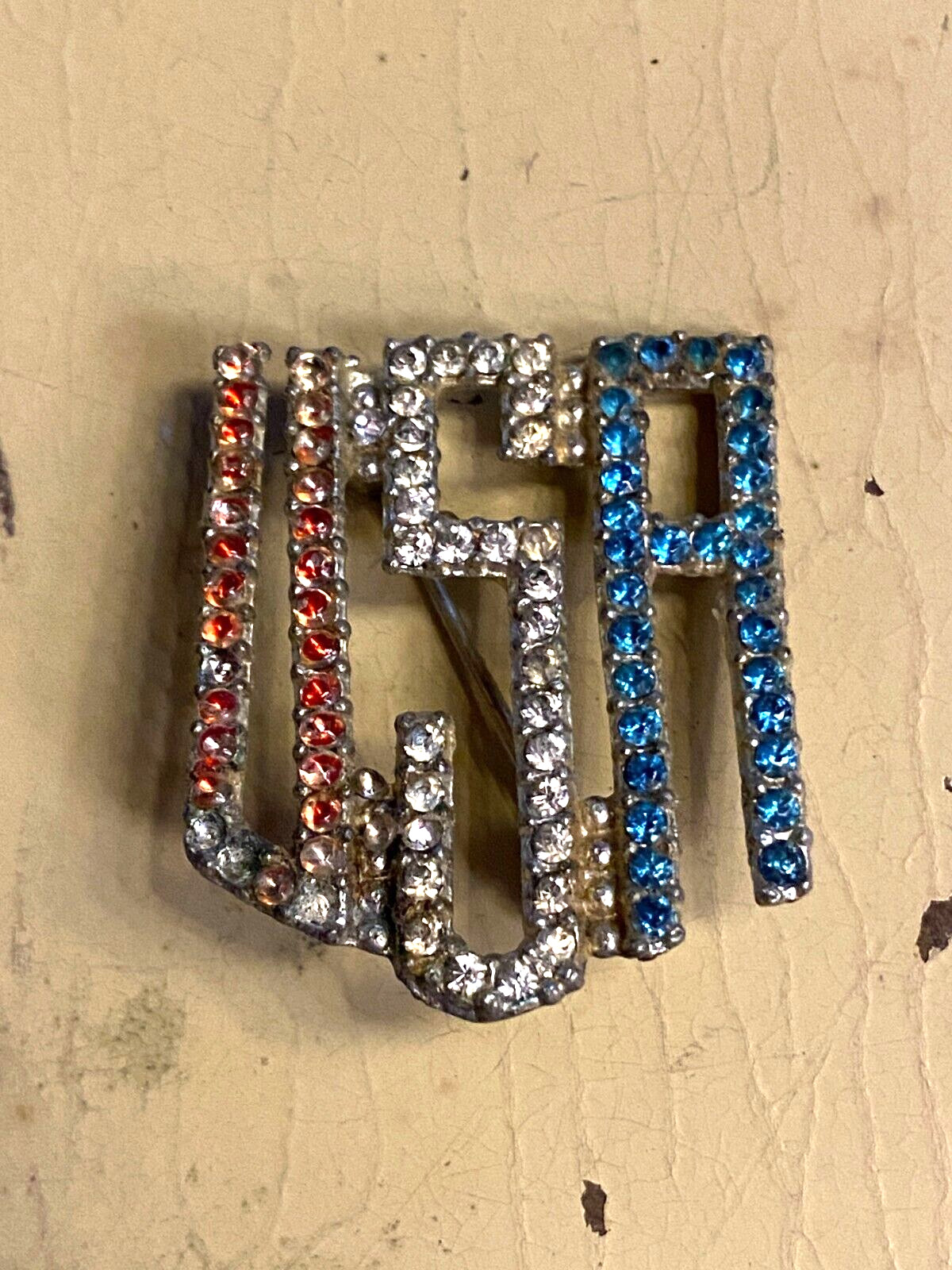 Vintage Silver tone Red White Blue Flag USA Rhinestone Pin Brooch 1 1/4"