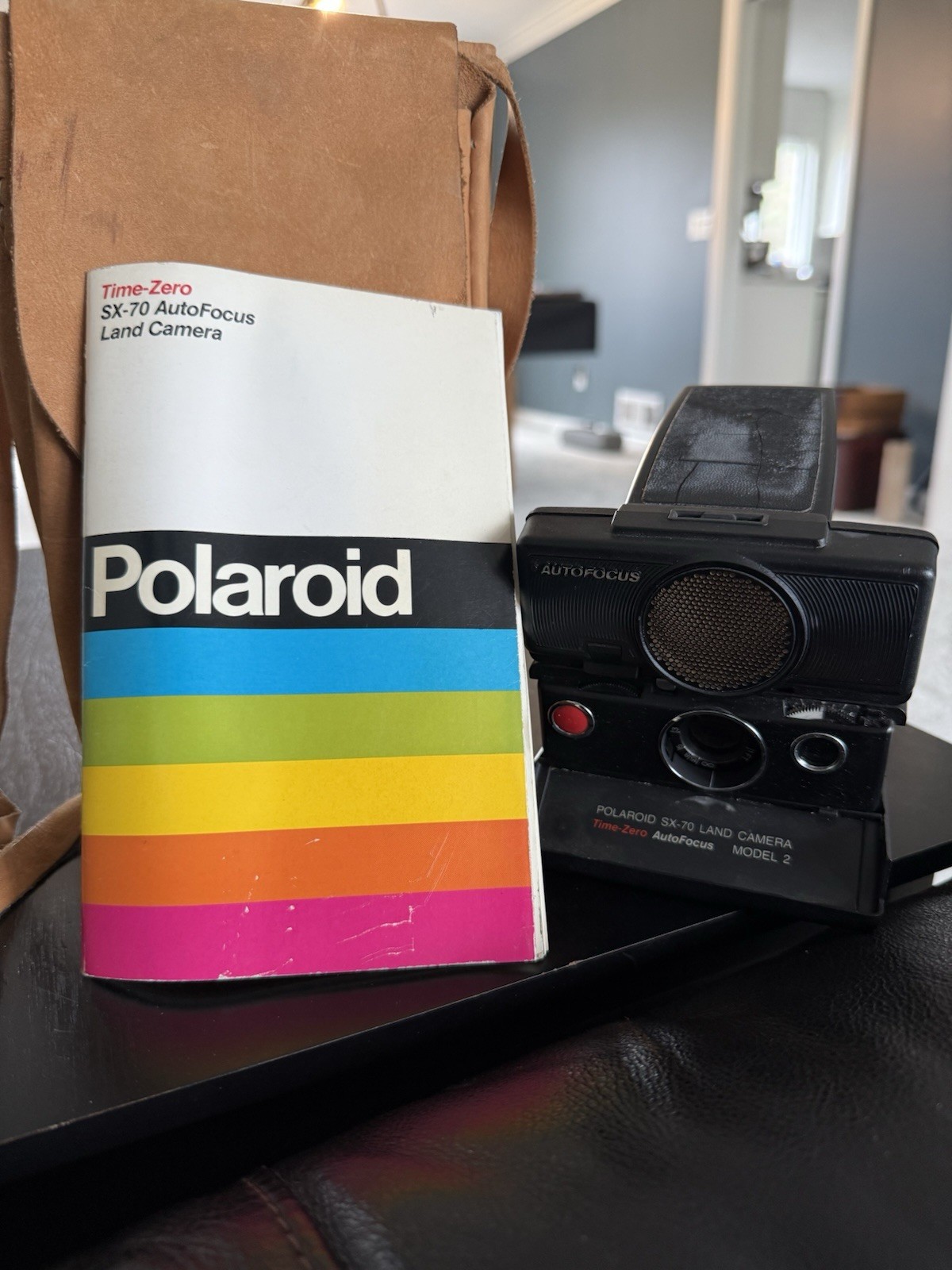 Polaroid SX-70 Time-Zero AutoFocus Model 2 Sonar Camera + Case Manual