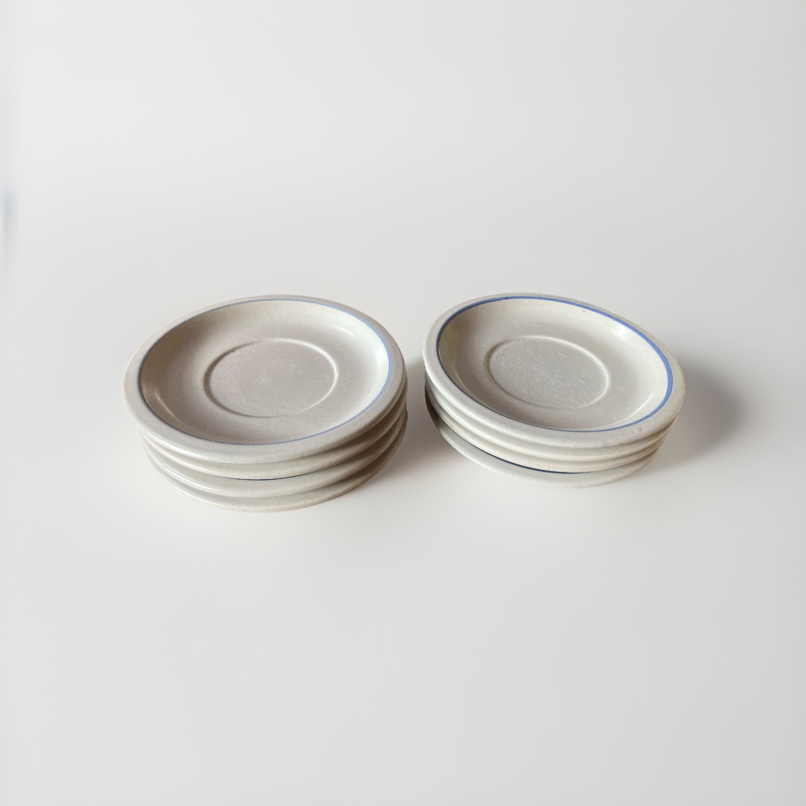 6 Pfaltzgraff Yorktowne Blue Pattern Saucers  6.25 in Plates 