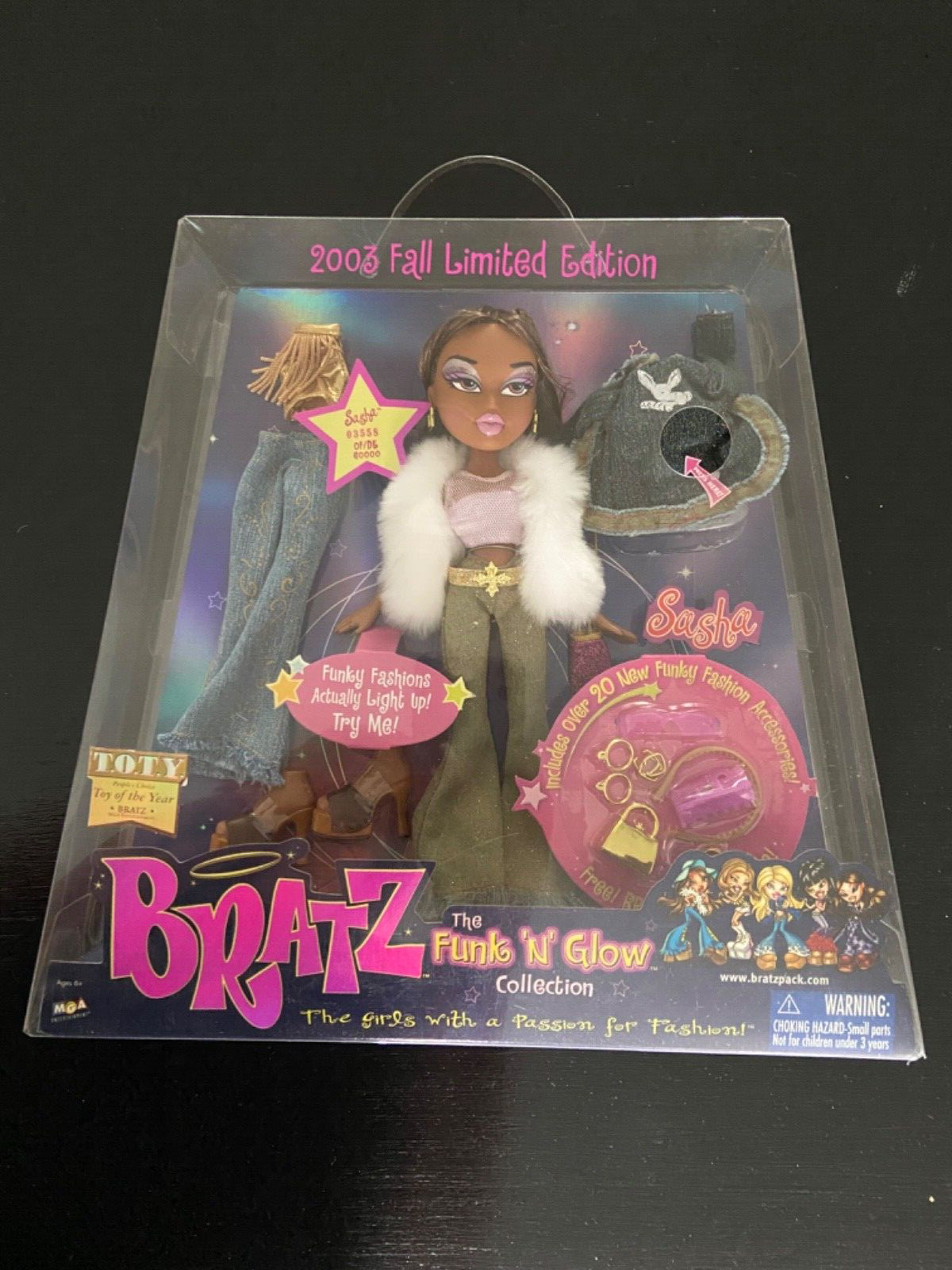 BRATZ Funk N Glow 2003 fall limited edition NIB