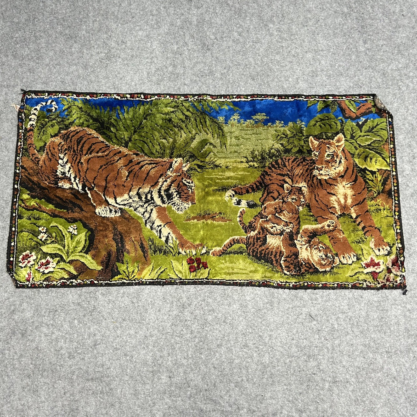 Vintage Tiger Family Tapestry Wall Hanging 1970's  39” X 20” 
