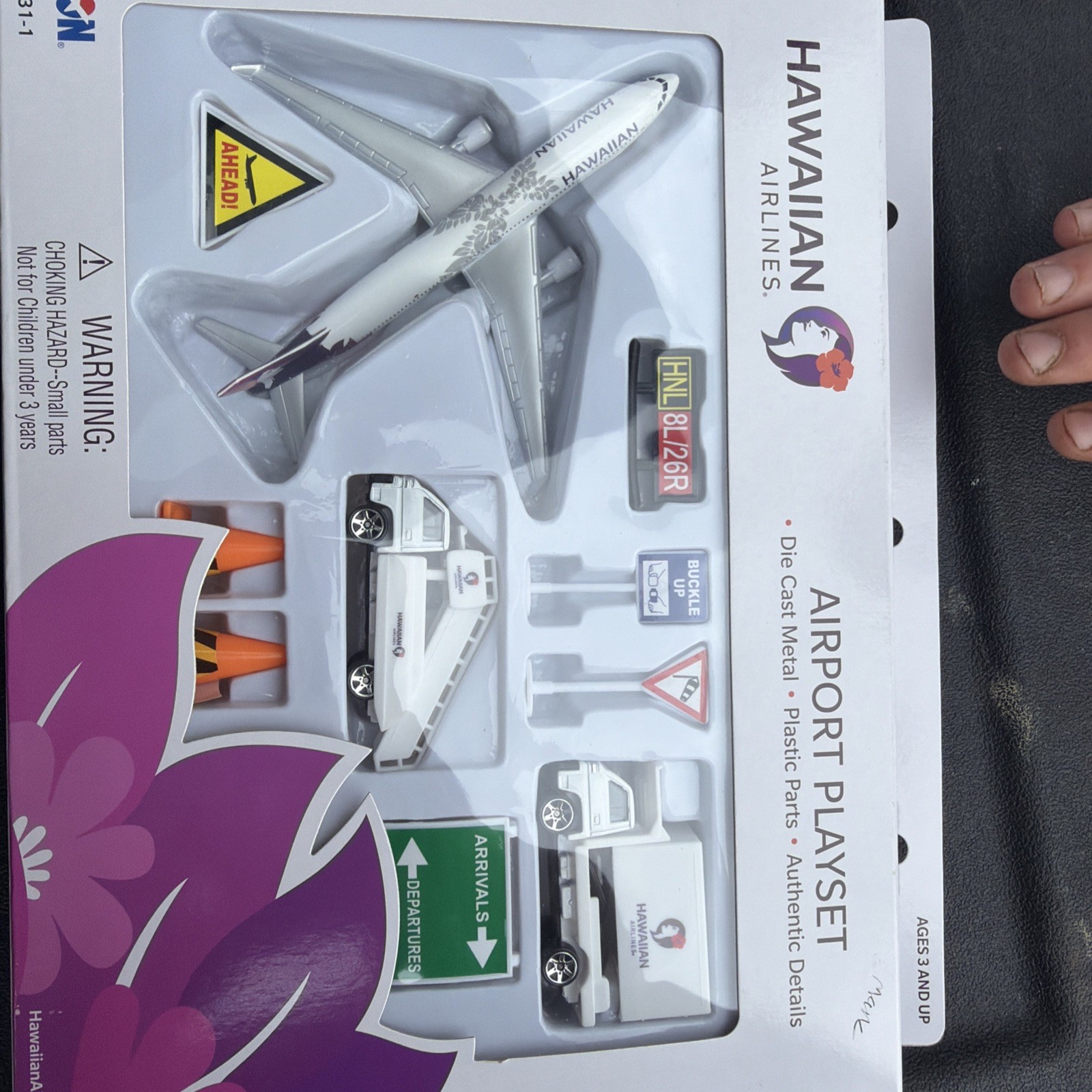 Hawaiian Airlines Airport Playset Plane Str Diecast Daron RT2431-1 NEW OLD STOCK