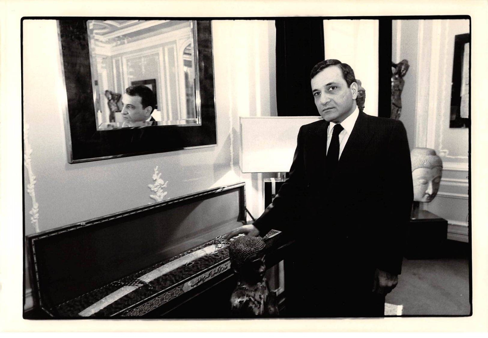 Press Photo MLE10354 Approximately 25X18 Cm Paris 1986 French Hostages Omrane A