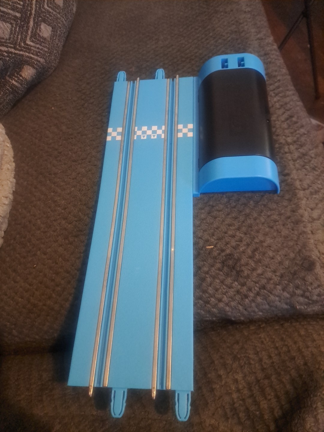 Carrera 1st Mario Kart Racing Track Replacement Track Part Controll Hub/Start