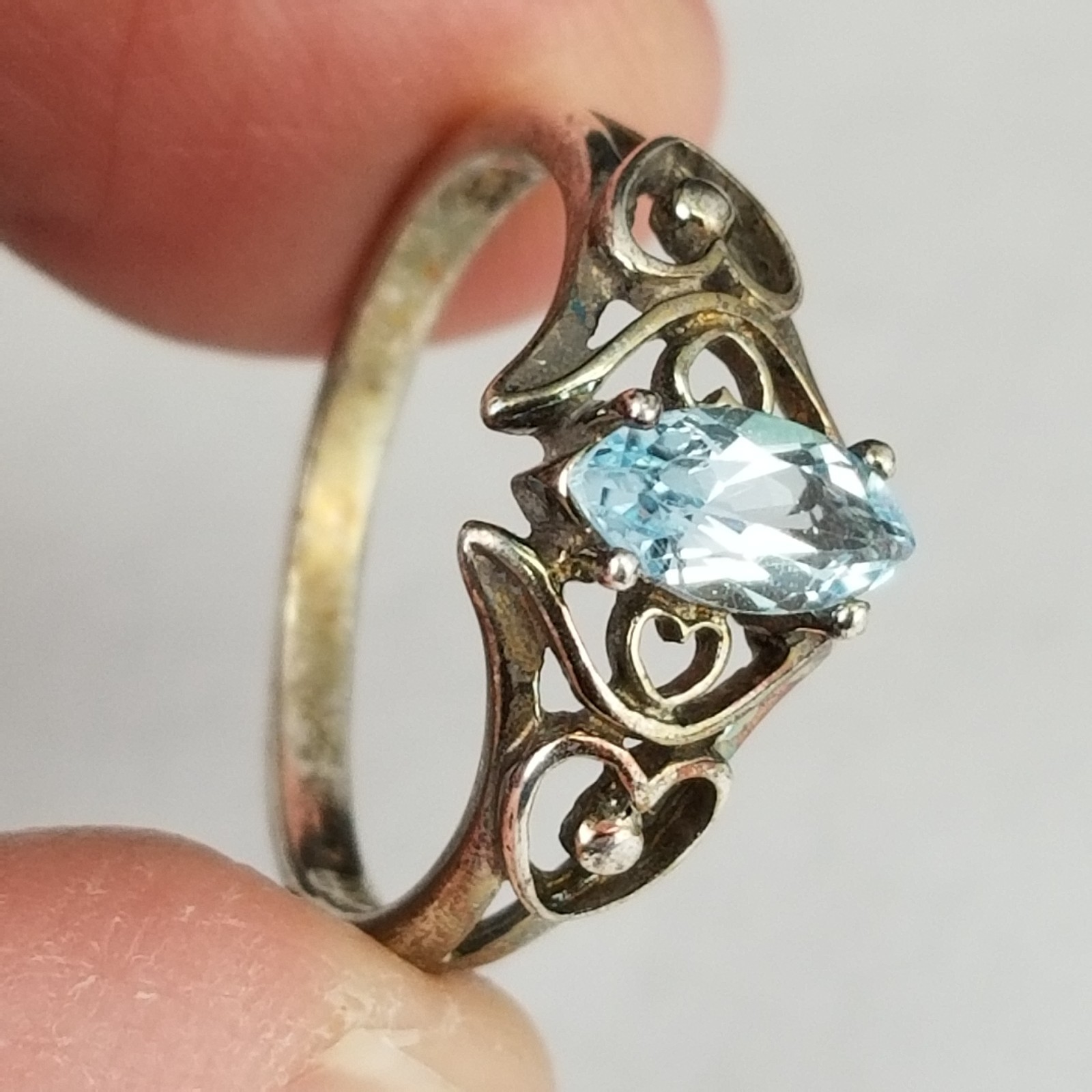 size 7 sterling silver & aquamarine ring gemstone ESTATE SALE