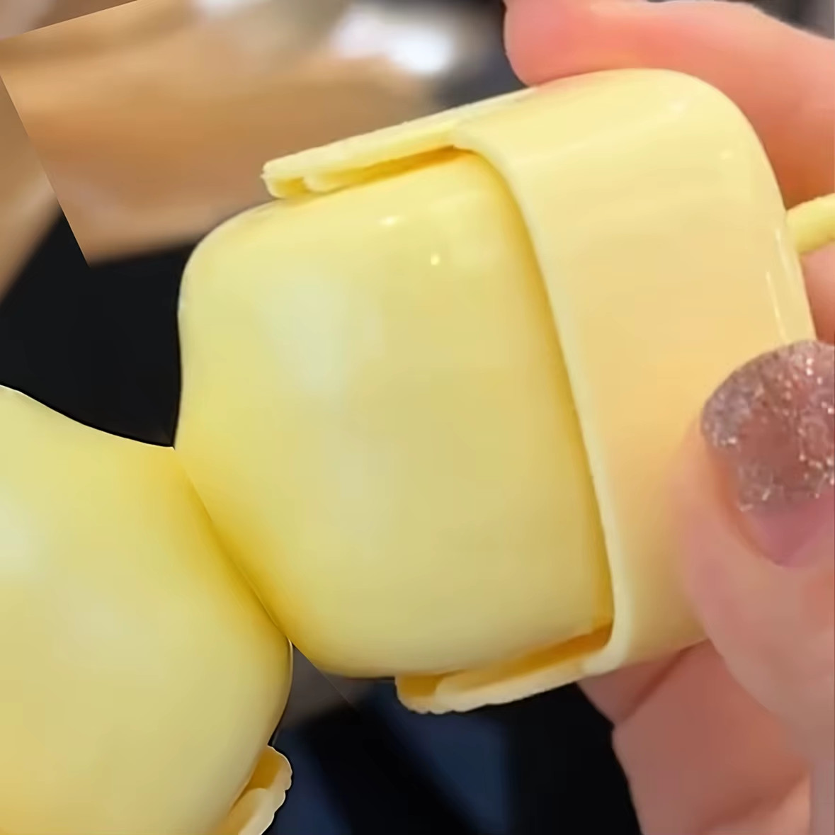 1Pc Washable & Portable Lint Roller - Pet Hair Remover for Clothes, Sofas, Beds 