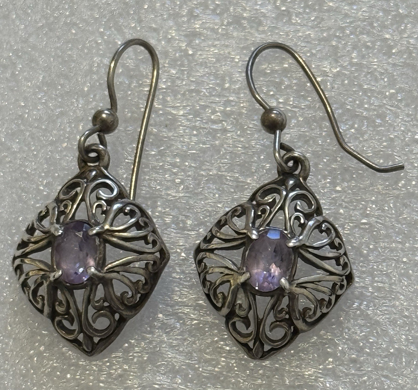 Vintage 925 Sterling Silver Filigree Amethyst Dangle Earrings Purple Oval Stone