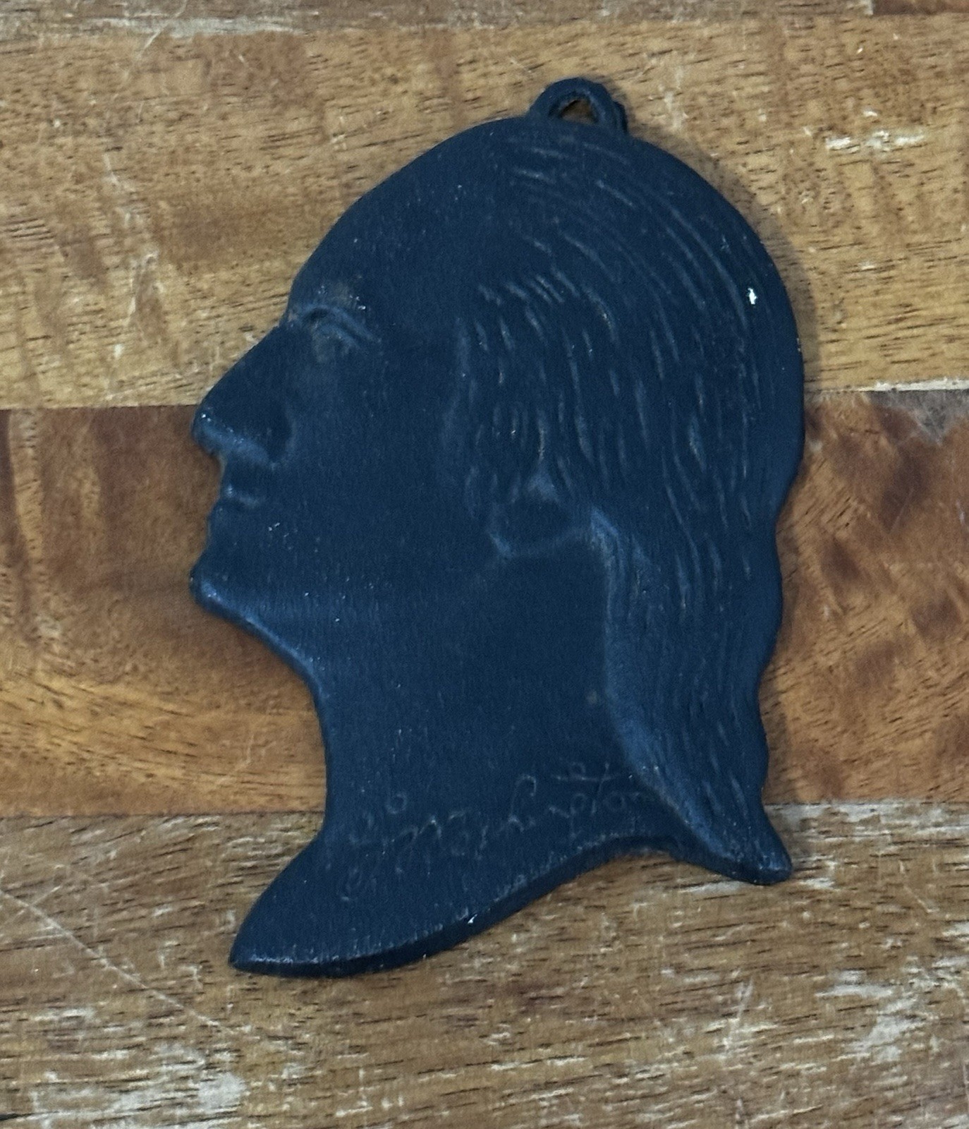 Vintage Matching  MARTHA & GEORGE WASHINGTON Cast Iron Silhouette Wall Plaque
