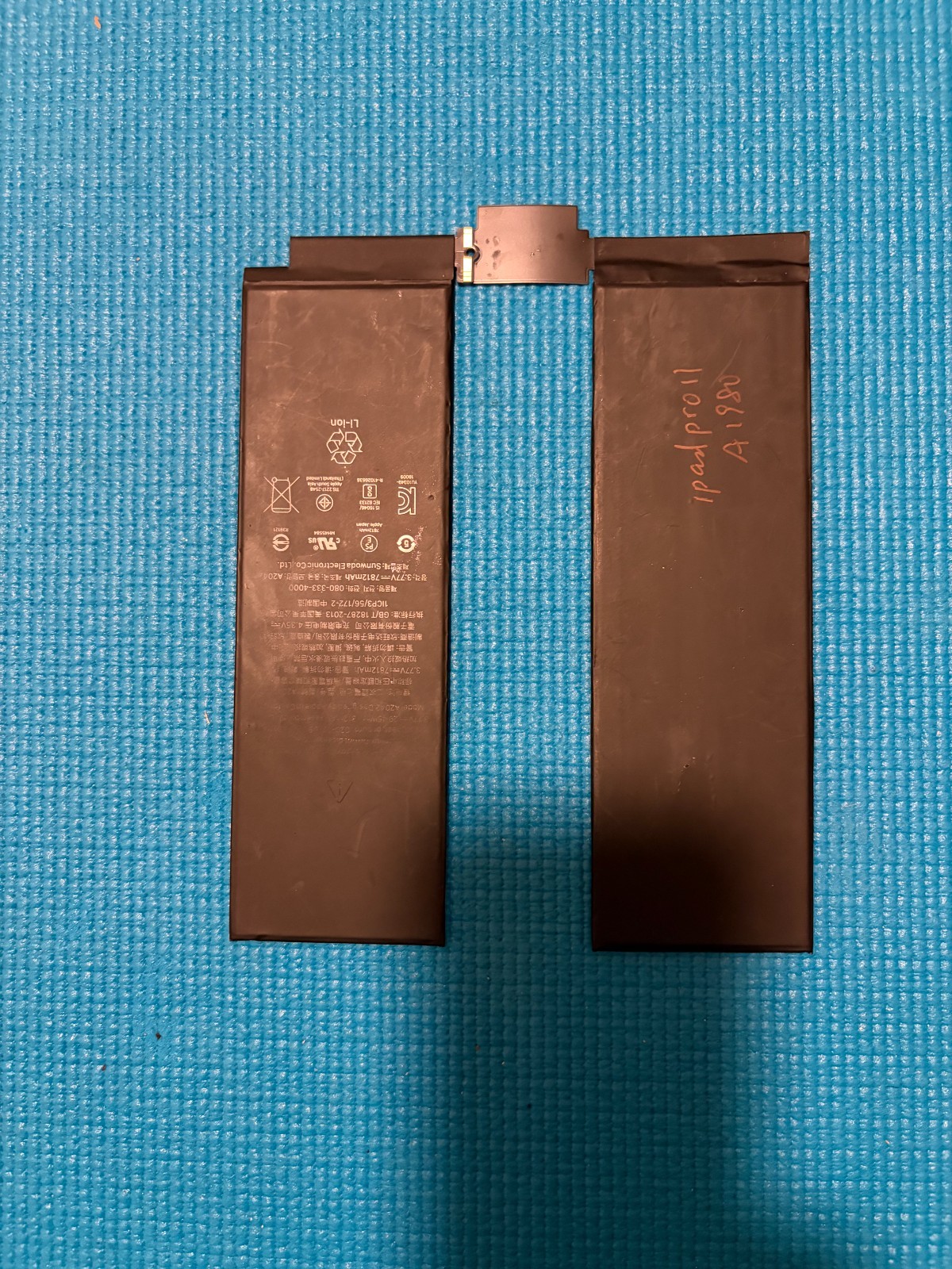 100% Original ipad pro 11" A1980 battery