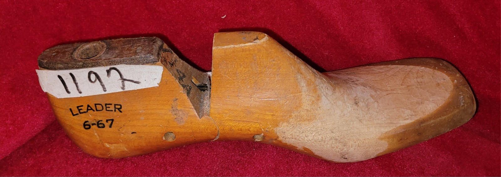 Vintage Leader Wooden Shoe Form Mold Cobbler Rustic Primitive Country 7.5 A