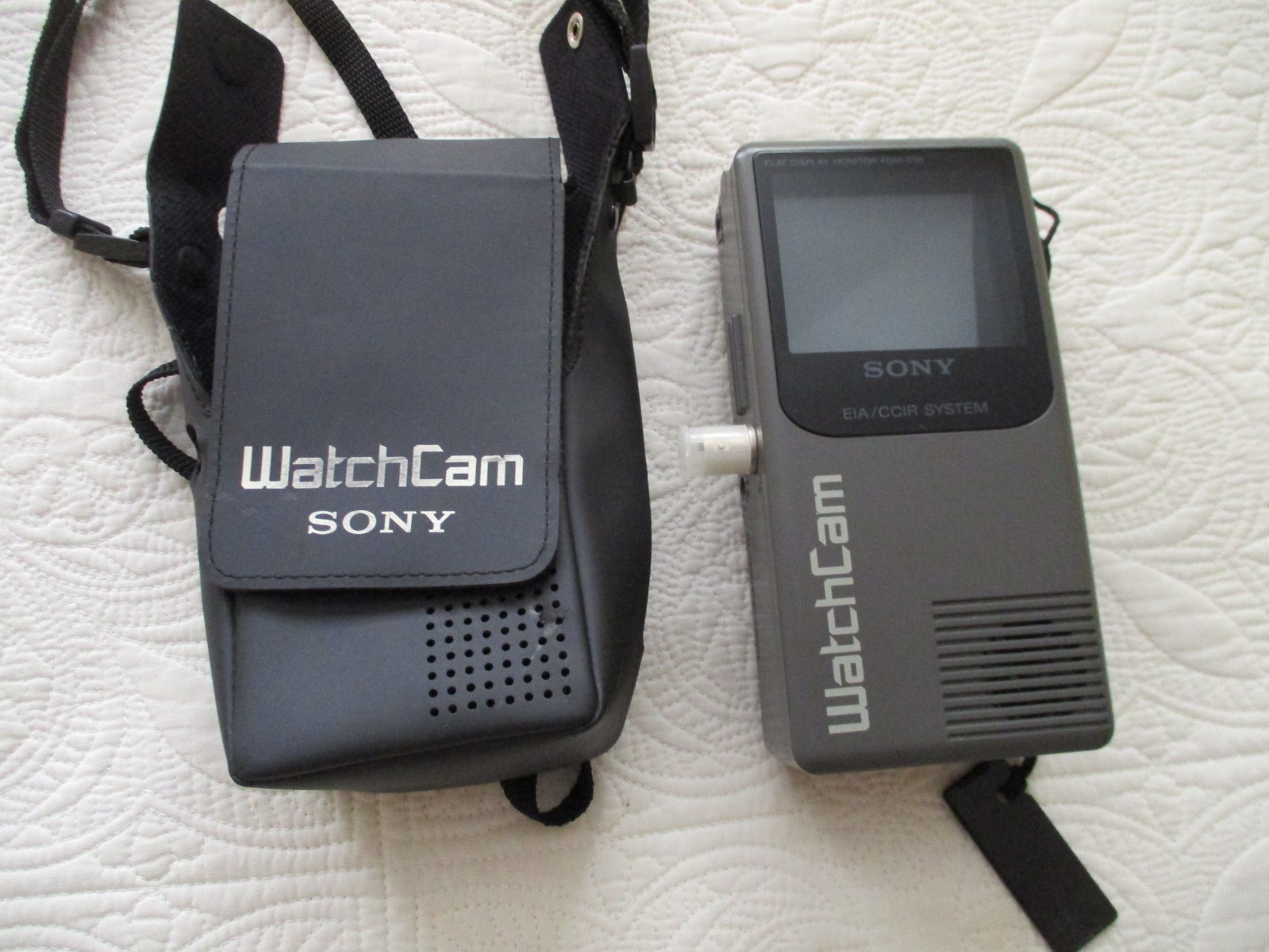 SONY FDM-030 WatchCam Flat Display Monitor - Tested and Working