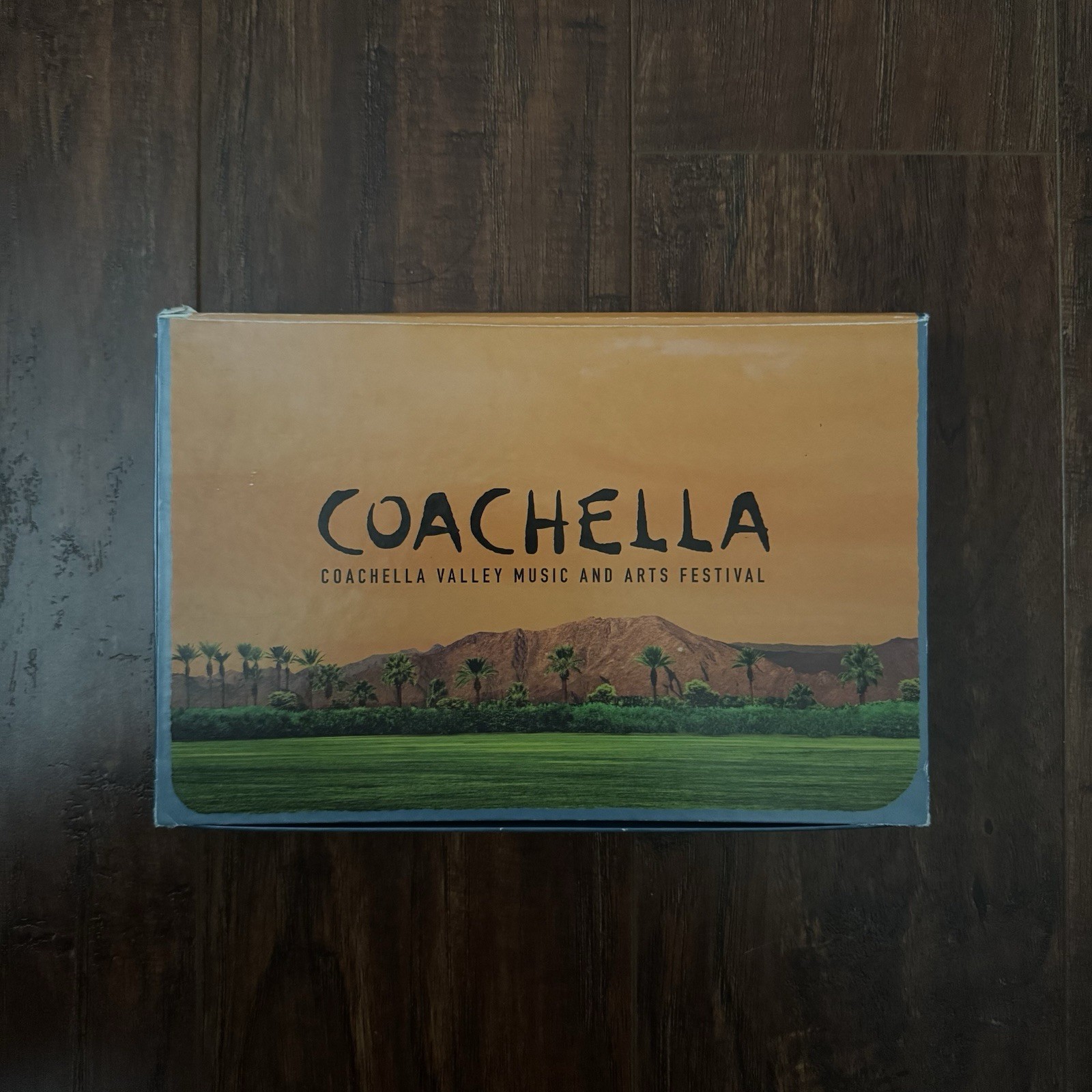 Coachella 2016 Weekend 1 Box - Welcome Guide + Calendar / Poster + Glasses
