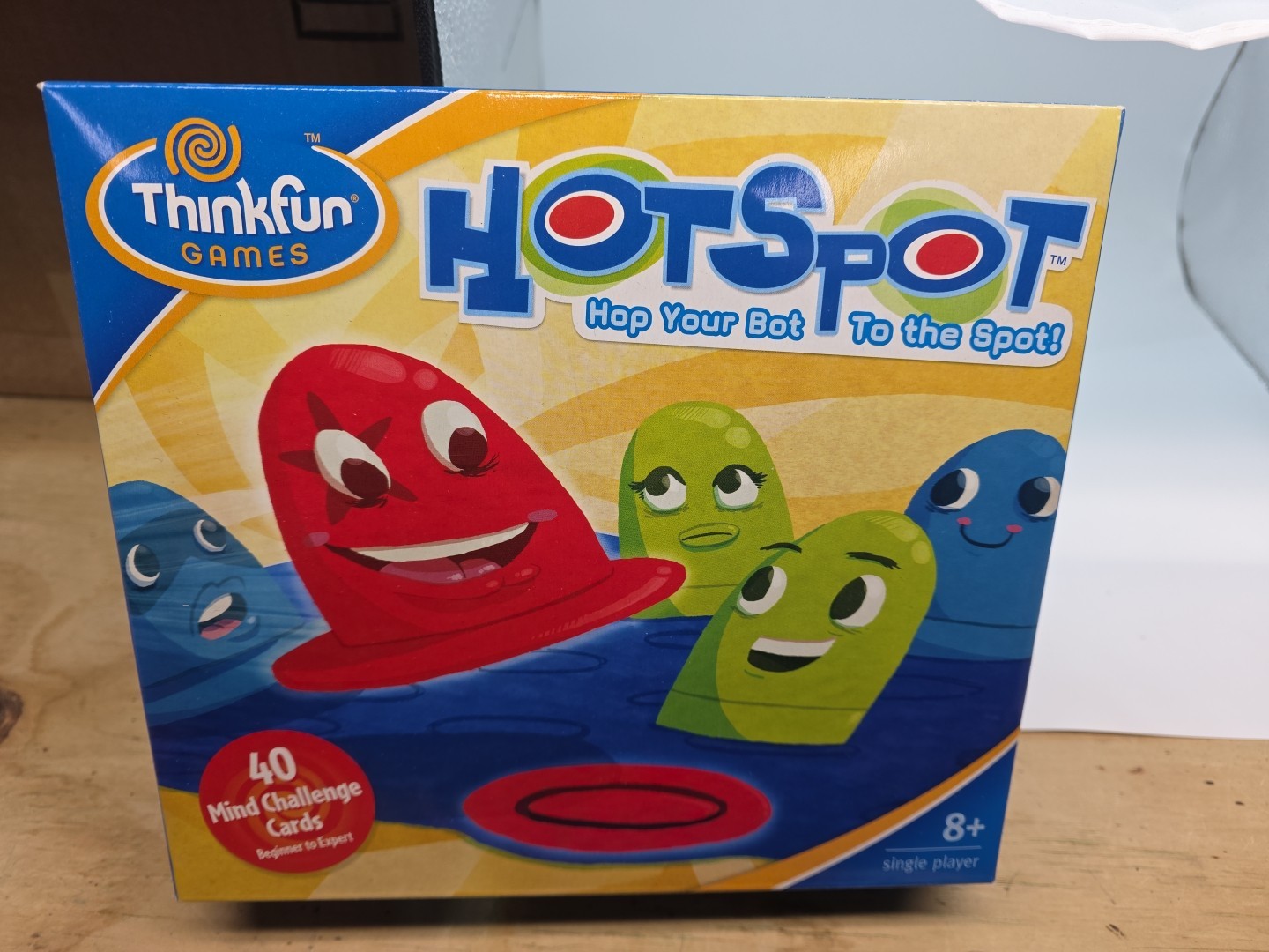 HOT SPOT PEG JUMPING GAME *Brand New* Factory Sealed