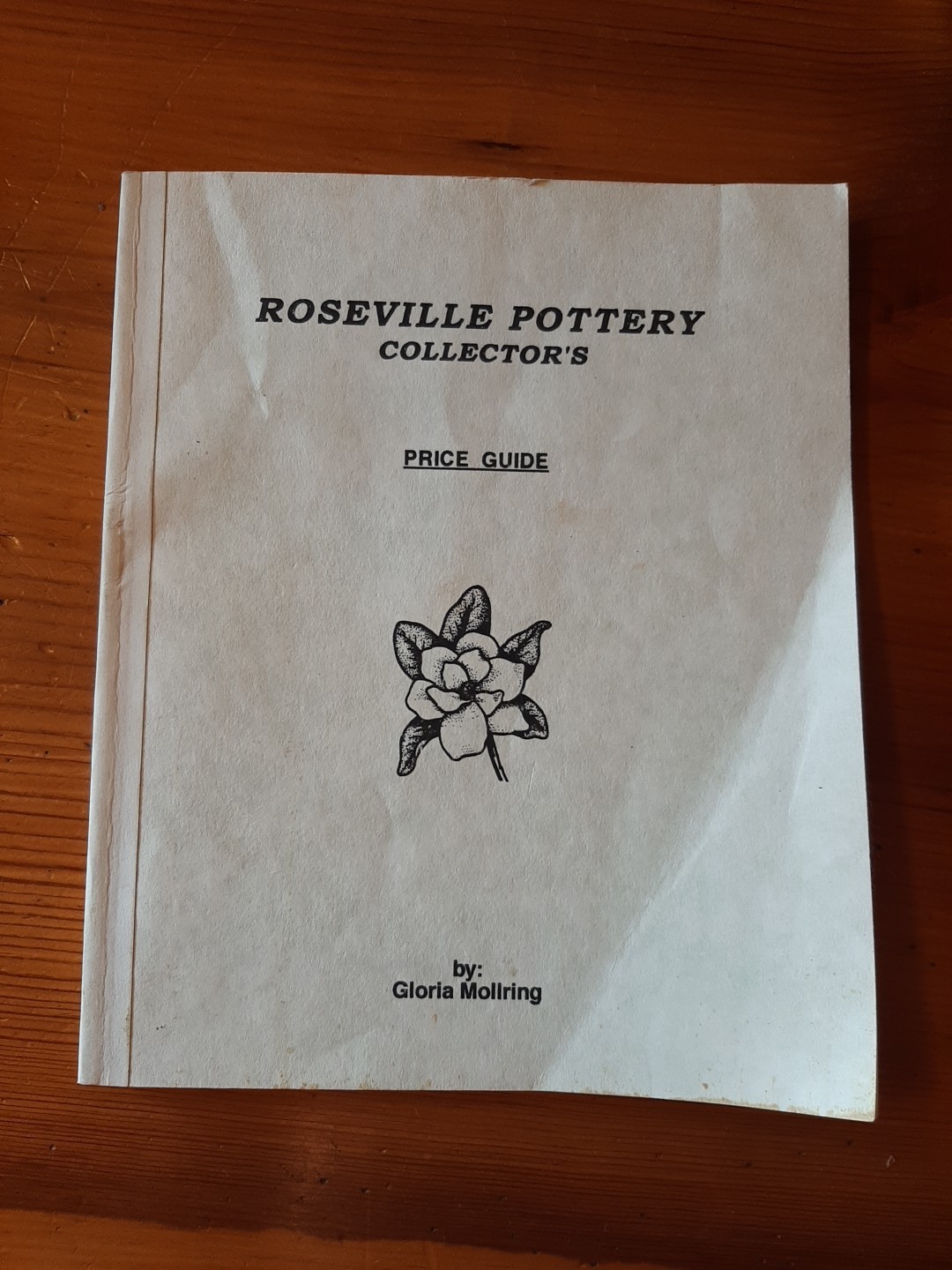 1995 Roseville Pottery Collector's Price Guide By Gloria Mollring