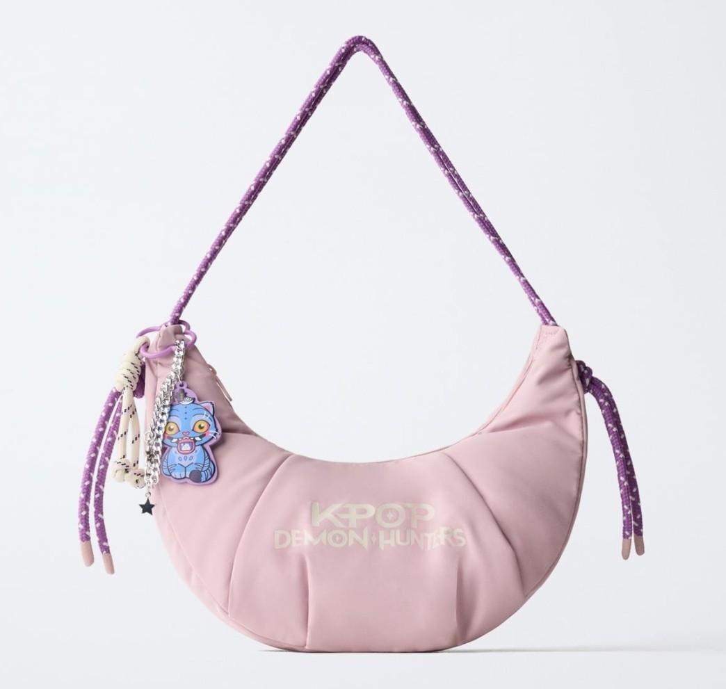 ZARA x KPOP DEMON HUNTERS™ NETFLIX © Nylon Crossbody Bag