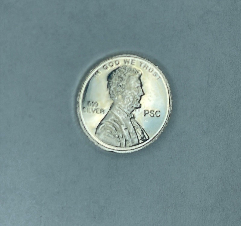 1g gram  .999 Fine Silver Shield Penny Tribute Round