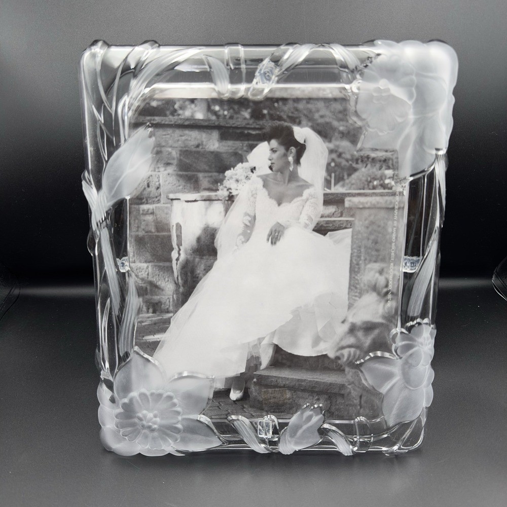 Fifth Avenue Crystal Narcissus Floral 8"x10" Picture Frame Frosted Crystal Czech