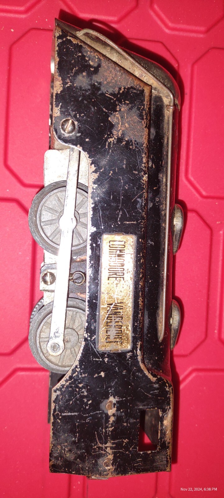 I have vintage trains With Lots of Extra Parts and Tracks