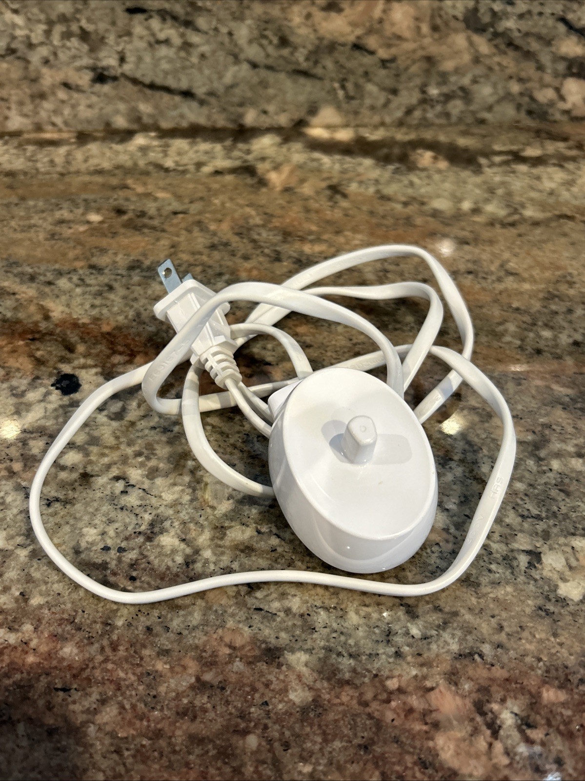 Braun Oral-B Type 3757 Electric Toothbrush Trickle Charger Base White