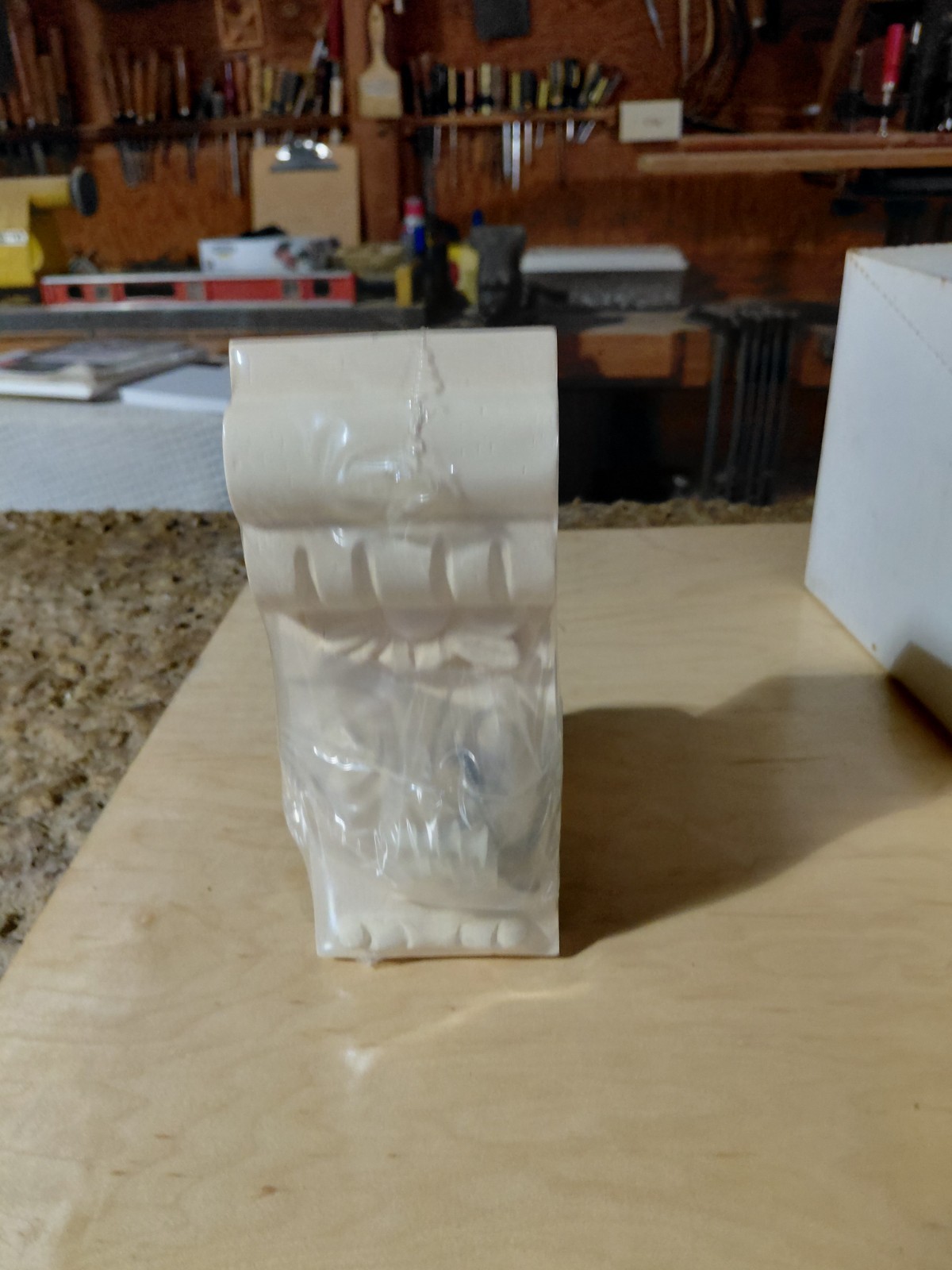 1 Pair New Resin Corbel-B-OMLCA-555P