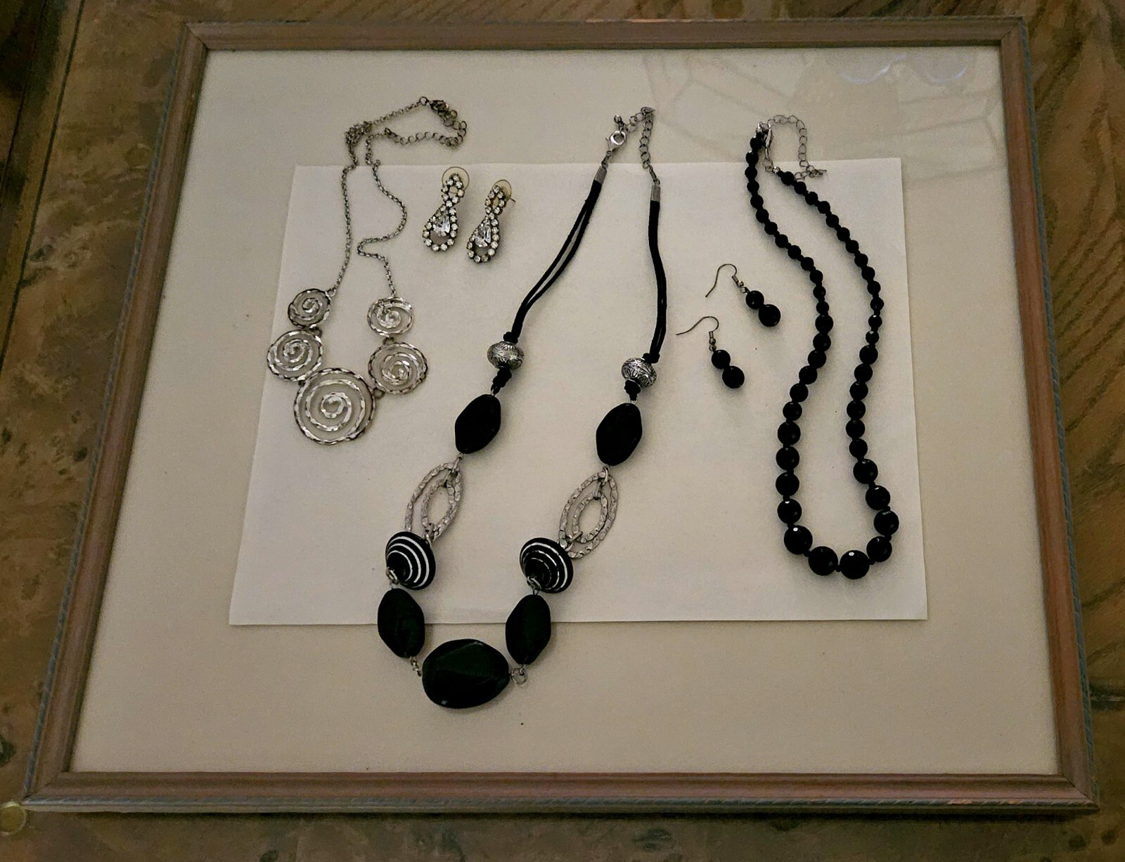 Estate Sale Costume Jewelry  Retro SILVERTONE  & BLACK  LOT