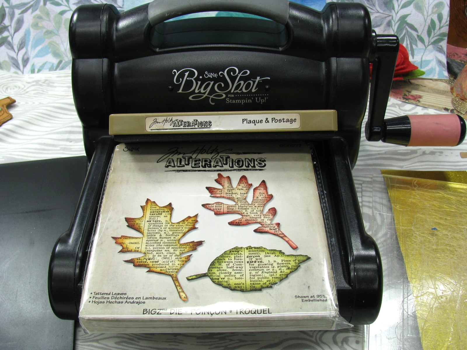 Tim Holtz, 2 Sizzix Dies, SIZZIX BIG SHOT Die Cutting Machine Bundle! On SALE!