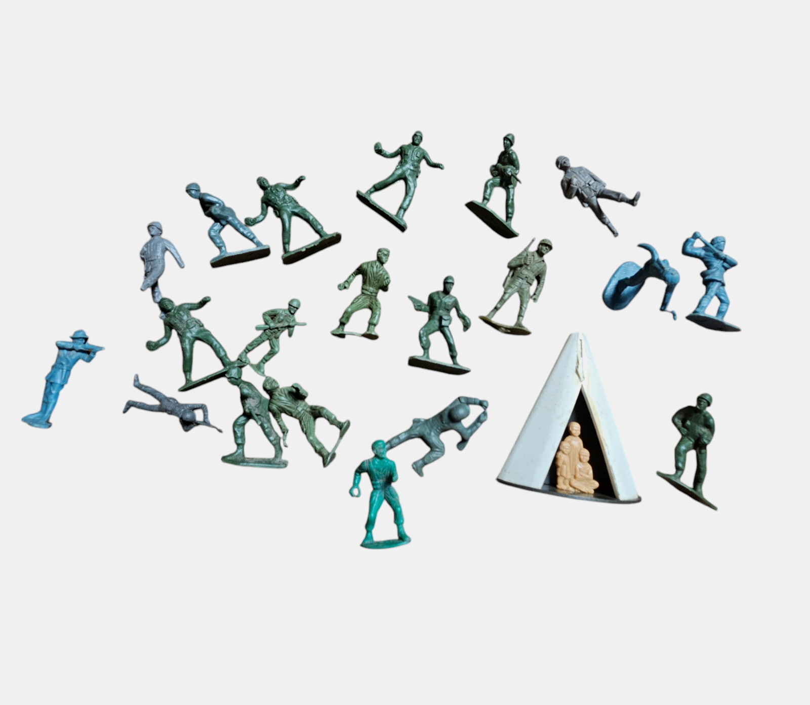 Vintage Lot Army Soldiers Military Men WWII Plastic War Play Set Toy 50s 60s