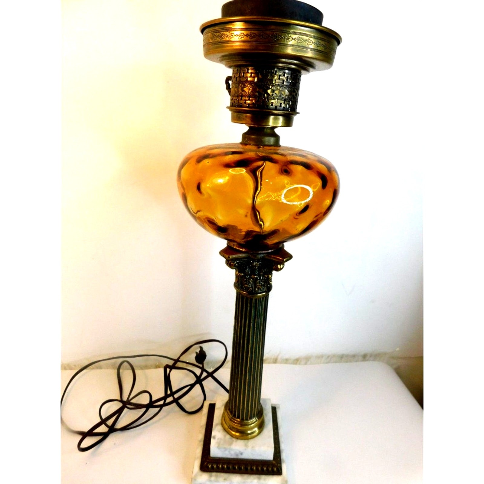 Vintage Amber Glass Victorian Banquet Style Oil Lamp Brass Column & Marble Base