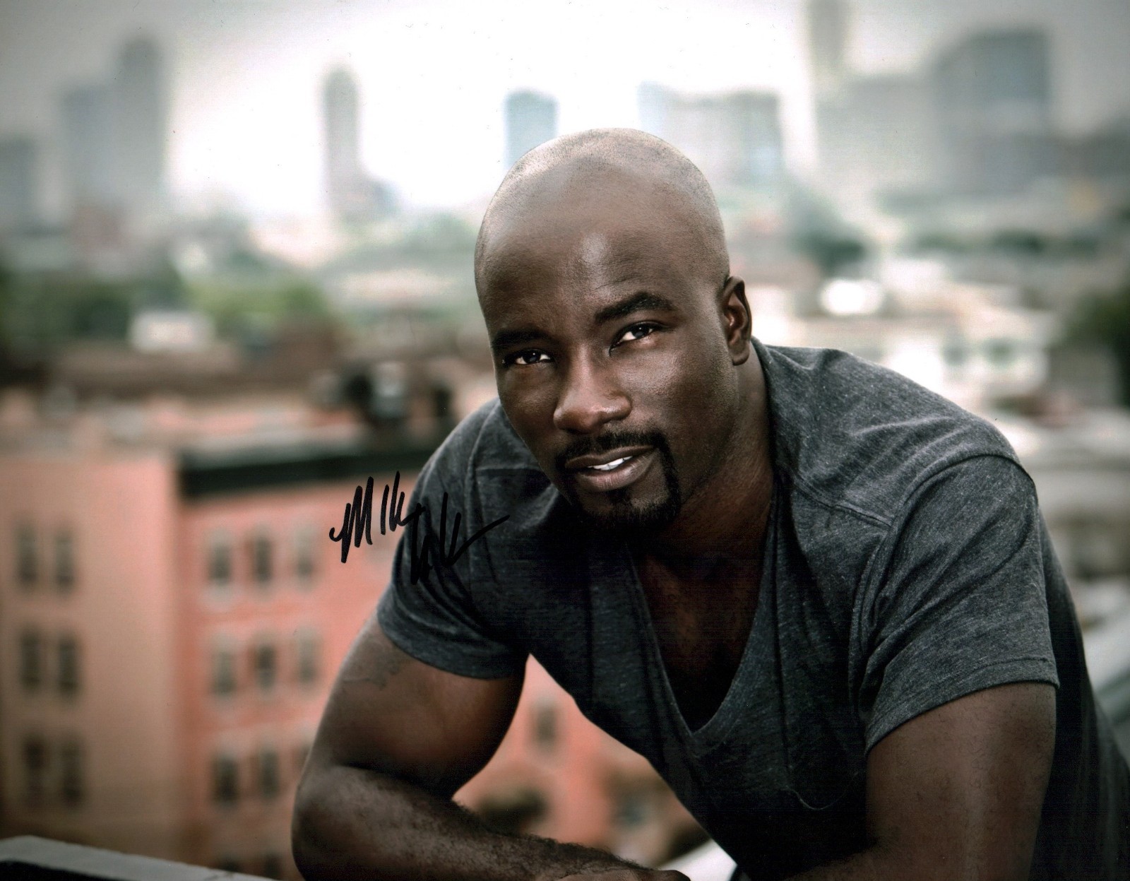 Mike Colter Marvel's Luke Cage Signed 11x14 Photo Poster JSA Certified Autograph